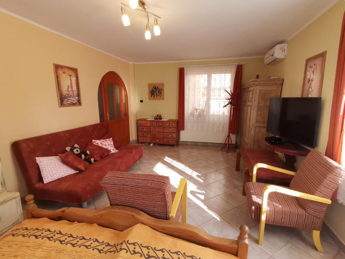 Marika Apartman Hajdúszoboszló Dış mekan fotoğraf